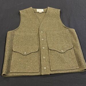 Filson green wool vest- medium